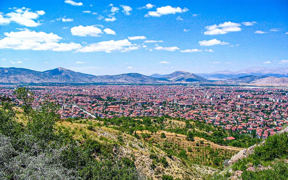 Isparta şehir görünümü